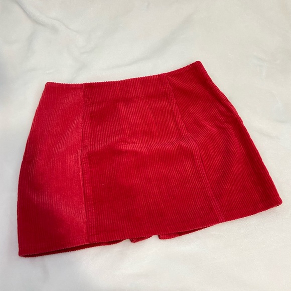 Forever 21 Red Velvet Button Short Shirt - Picture 4 of 5